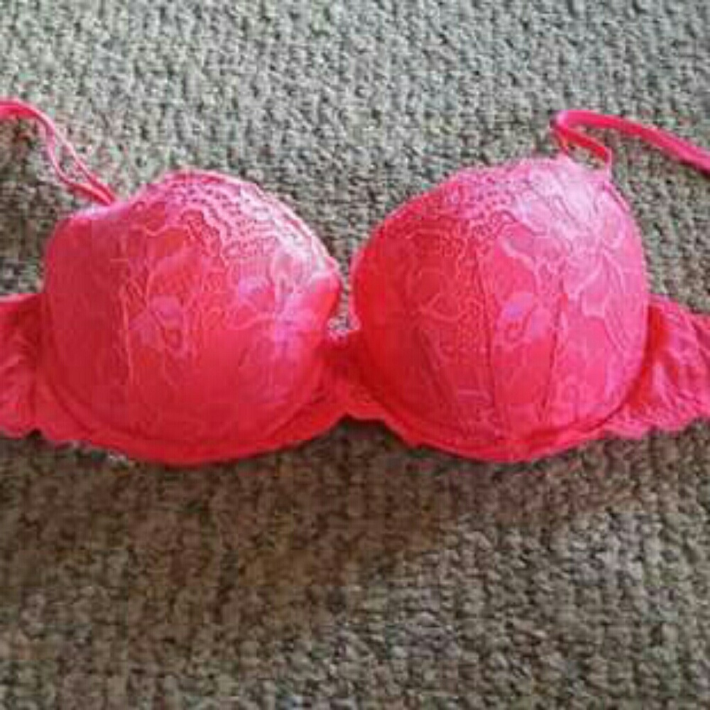 PINK Victorias Secret 34C Solid Pink Lace Bra